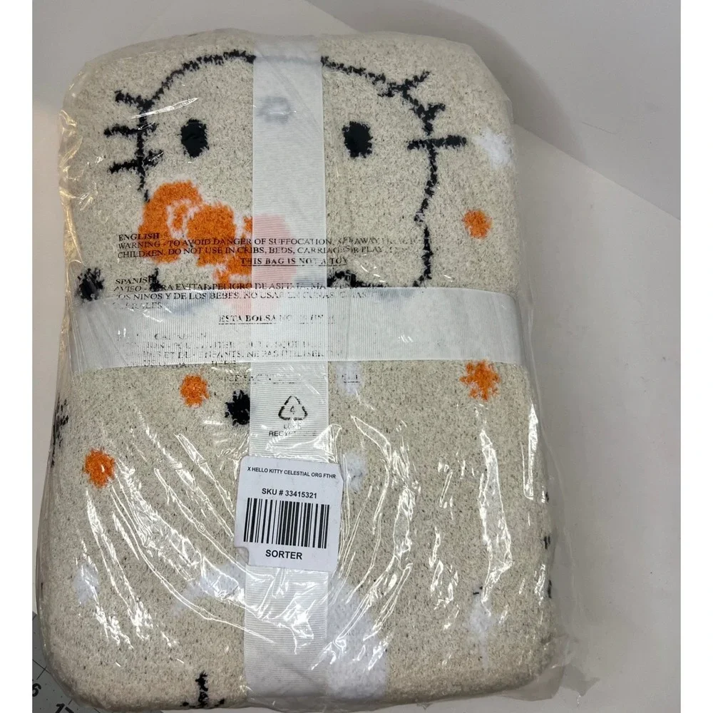 Hello Kitty‎ Celestial Feather Knit Throw Blanket 50 x 60